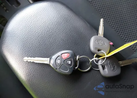 2012 Toyota Rav4 Sport z USA, uszkodzony, nr VIN JTMRF4DV4C5053729